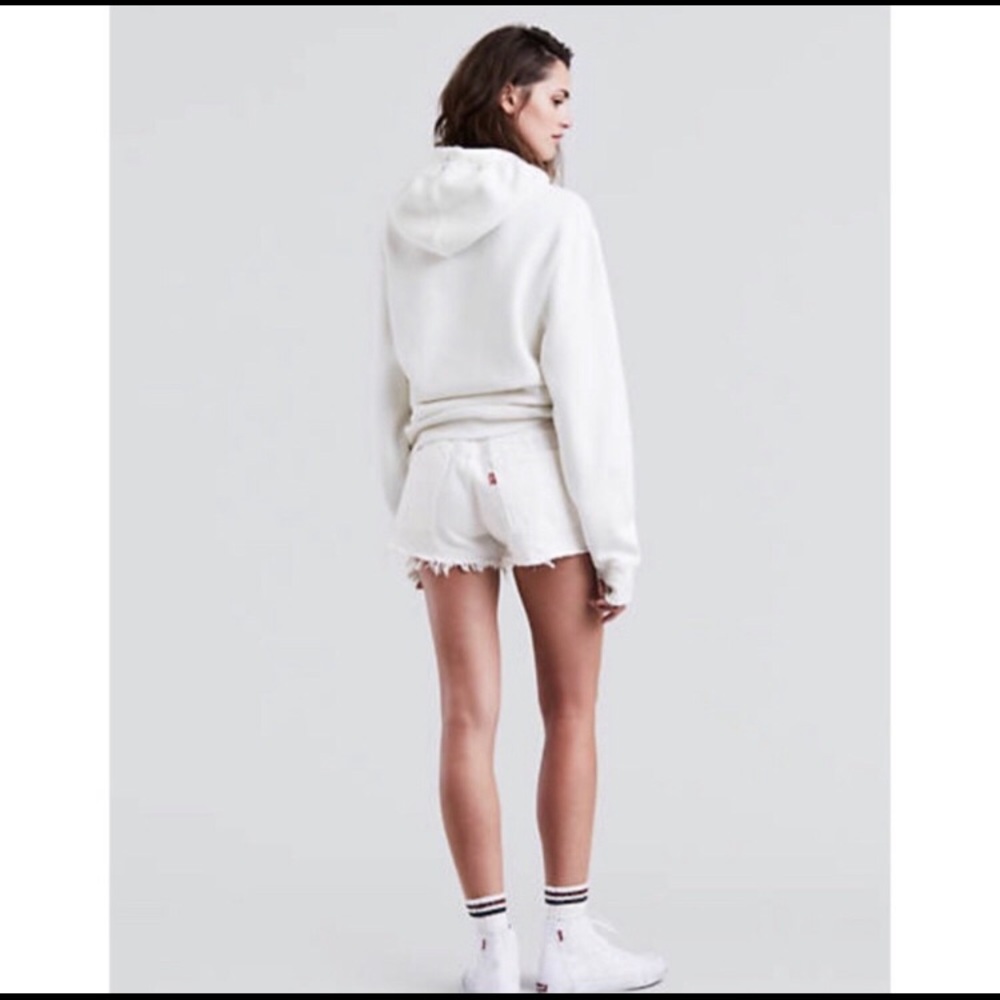 Levi’s 501 Altered White Short With Zipper